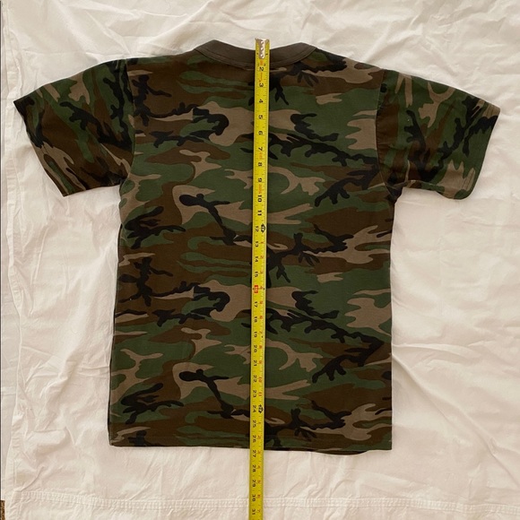 All Weather Camouflage T-Shirt — Hardly Worn - Picture 4 of 5
